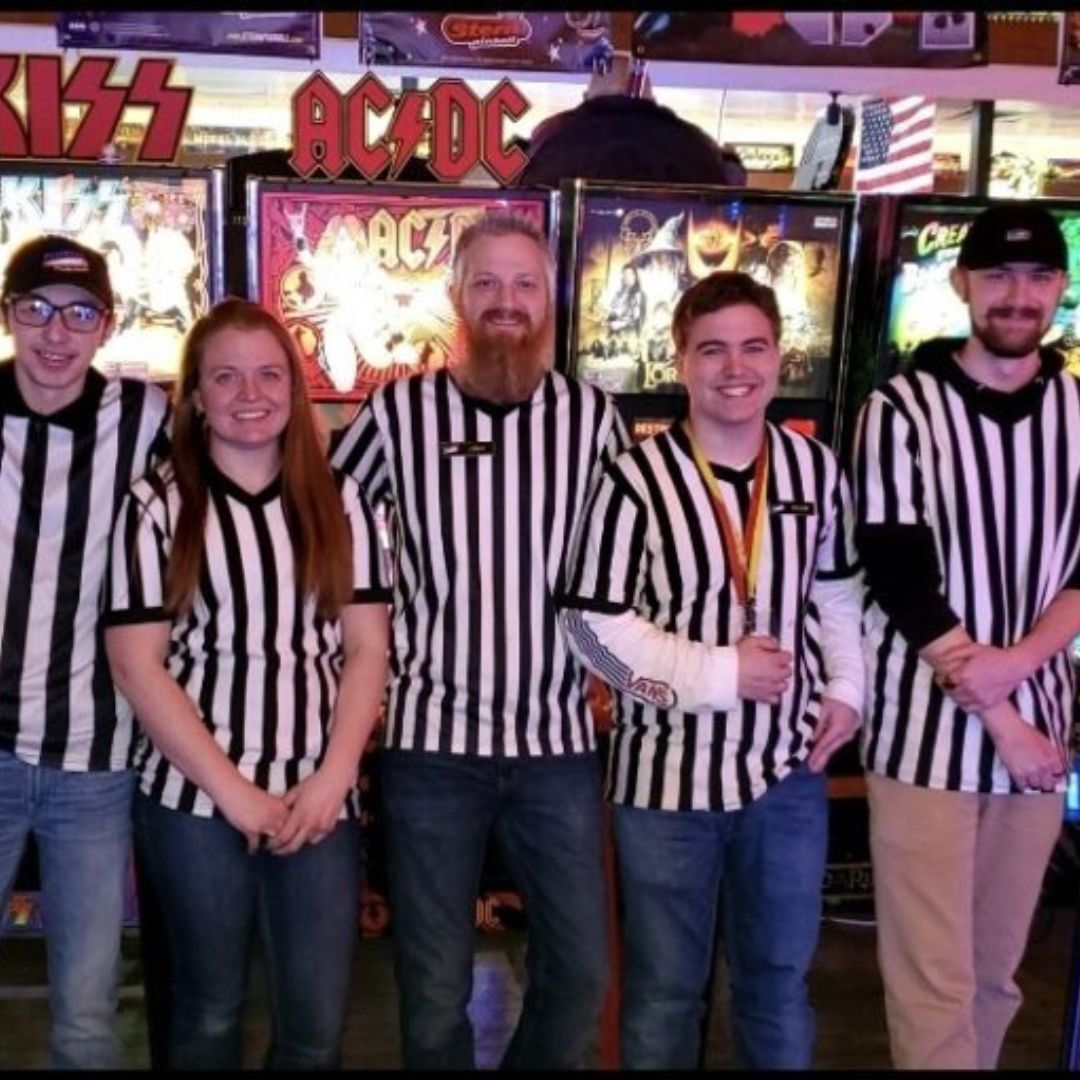 Arcade Etiquette for Families: Do’s and Don’ts - Flippers Family Arcade